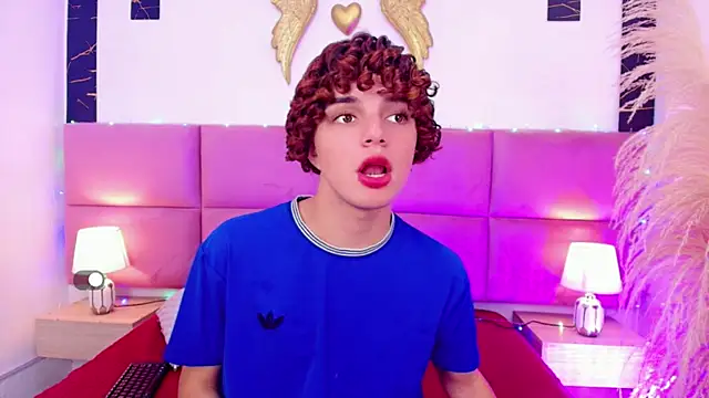 Skyee angel online show from 12-15-25, 07:41