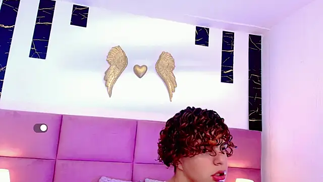 Skyee angel online show from 11-26-25, 07:25