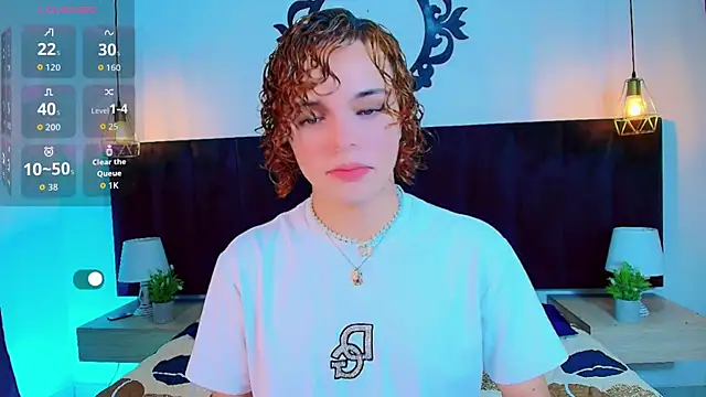 Snapshot of Skyee_angel chatting on 05-10-26, 01:36 Skyee angel online show from 05-10-26, 01:36