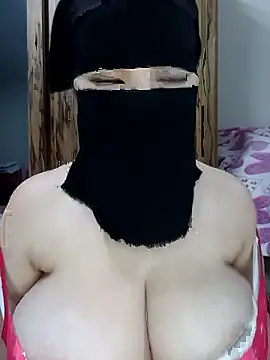 Honeygirl100 online show from 01-10-26, 07:31