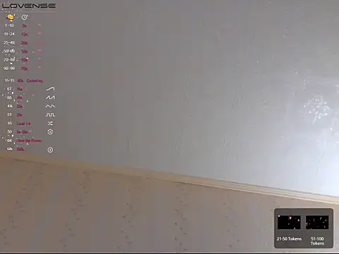 LustfulSarah online show from 10-05-25, 01:35