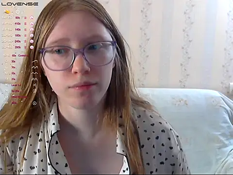 LustfulSarah online show from 12-15-25, 10:15