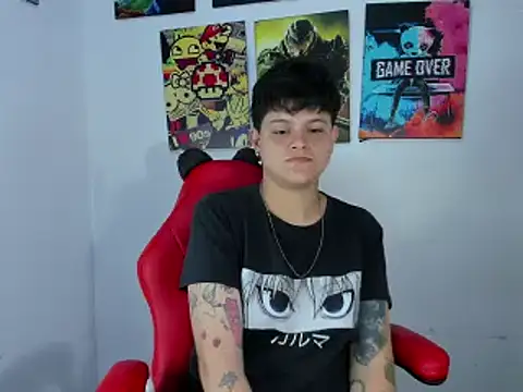 Snapshot of _ian_sweet chatting on 12-17-25, 07:41 ian sweet online show from 12-17-25, 07:41