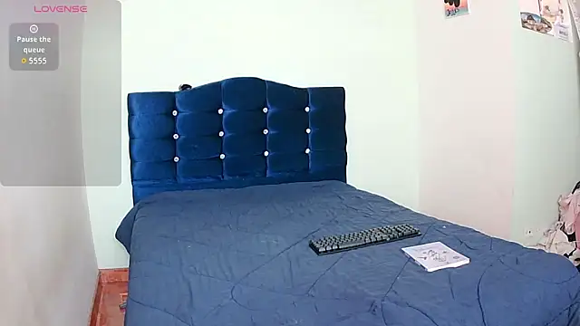 ashleey palmer online show from 01-11-26, 02:35