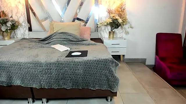 Mysterius Woman online show from 03-19-26, 11:10