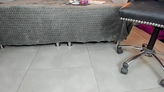 Mysterius Woman online show from 03-06-26, 01:28