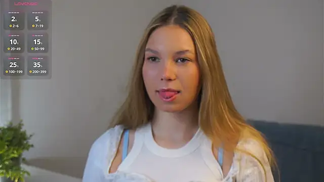 AmparoCilek online show from 02-28-26, 08:52