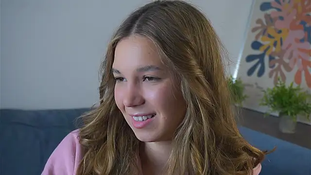 AmparoCilek online show from 02-17-26, 08:50