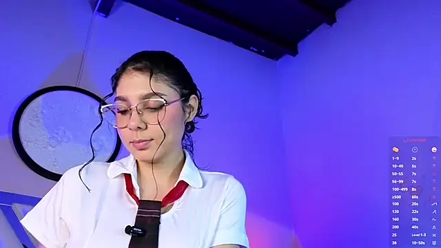 Snapshot of naty_saenz chatting on 12-16-25, 10:08 naty saenz online show from 12-16-25, 10:08