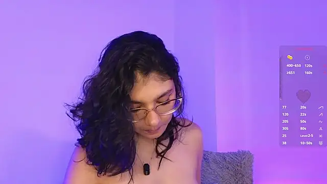 Snapshot of naty_saenz chatting on 07-15-26, 09:49 naty saenz online show from 07-15-26, 09:49