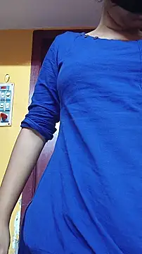 SameeraReddy19 online show from 05-14-26, 10:23