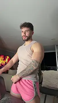 Valenthino Salvatore online show from 03-10-26, 03:32