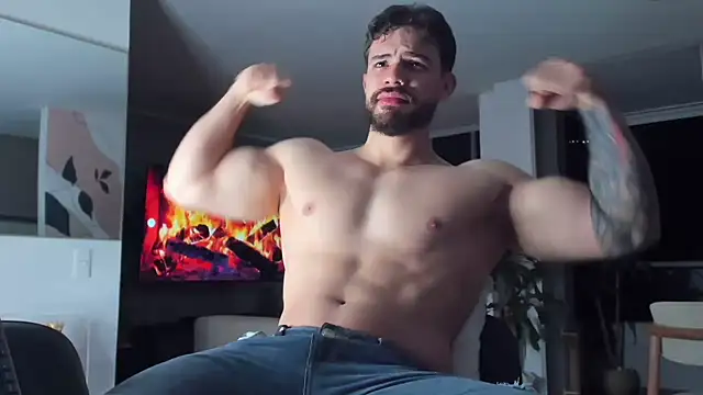 Valenthino Salvatore online show from 04-04-26, 05:14