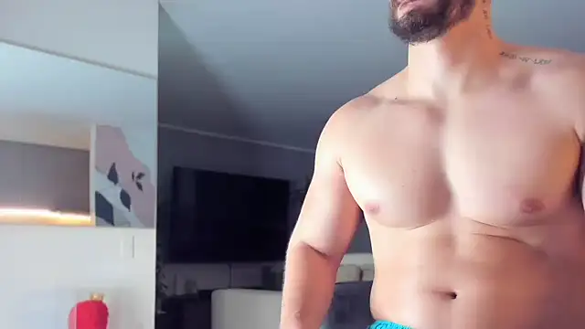 Valenthino Salvatore online show from 04-11-26, 03:03