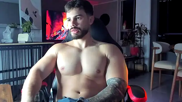 Valenthino Salvatore online show from 06-15-26, 11:37