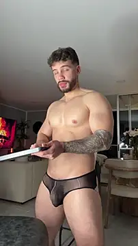 Valenthino Salvatore online show from 03-06-26, 03:12