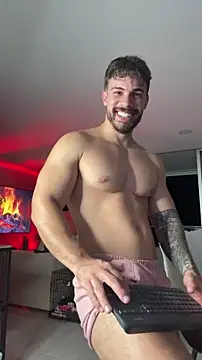 Valenthino Salvatore online show from 05-15-26, 10:52