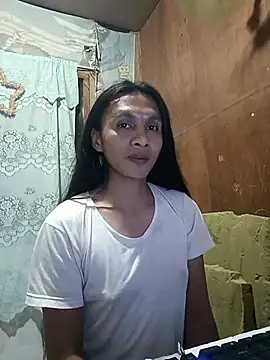 Snapshot of lovelycarla32 chatting on 02-16-26, 02:16 lovelycarla32 online show from 02-16-26, 02:16