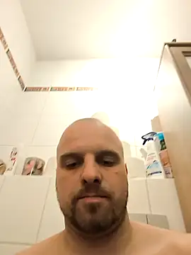 Phoenix2310 online show from 02-11-26, 08:36