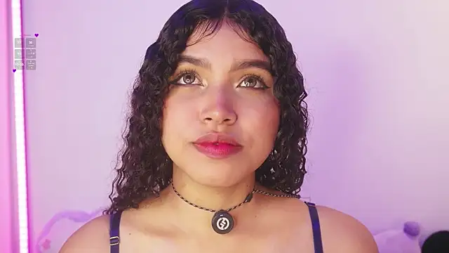 EloiseSweetxx online show from 04-11-26, 12:31