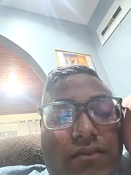 Snapshot of lovedbo chatting on 11-23-25, 04:28 lovedbo online show from 11-23-25, 04:28