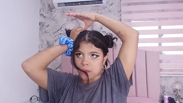 katsumi yan online show from 12-14-25, 07:30