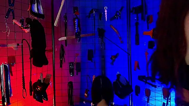 Snapshot of SamyCooper_ chatting on 11-26-25, 12:38 SamyCooper online show from 11-26-25, 12:38