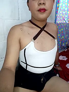 Emily Jedet online show from 04-05-26, 06:14