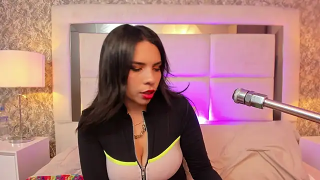 Viiolet Stone online show from 01-10-26, 07:09