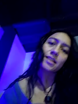 Eveeelyn25 online show from 05-30-26, 01:45