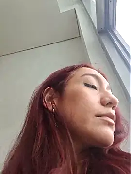 Eveeelyn25 online show from 04-21-26, 08:59