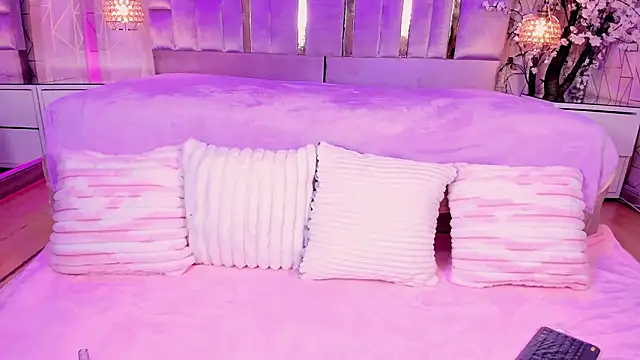 Snapshot of Naomistart chatting on 03-03-26, 05:14 Naomistart online show from 03-03-26, 05:14