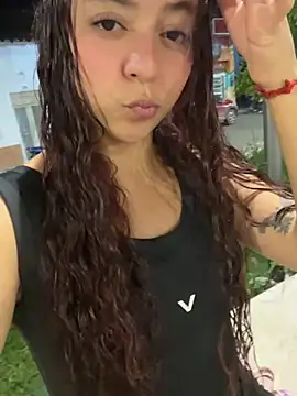 lindaa natashaa  online show from 02-06-26, 01:12