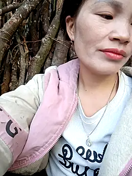 Snapshot of nangmo chatting on 11-26-25, 01:27 nangmo online show from 11-26-25, 01:27