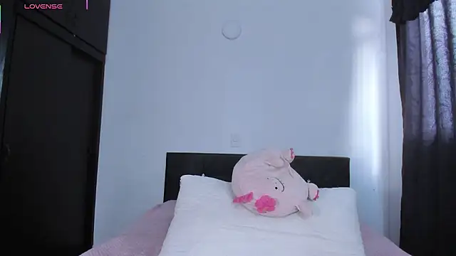 juanaaa 240 online show from 02-18-26, 09:33