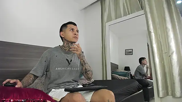 Andrew sanders68 online show from 12-19-25, 03:10