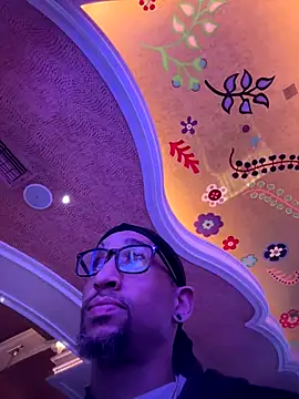 MTheRealrDLlongCrippler online show from 12-17-25, 03:44