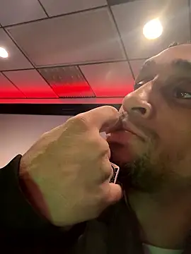 MTheRealrDLlongCrippler online show from 01-12-26, 11:39