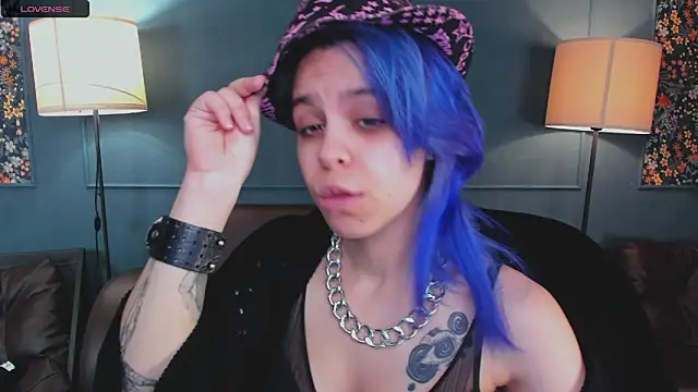 LiraBelle online show from 03-20-26, 02:56