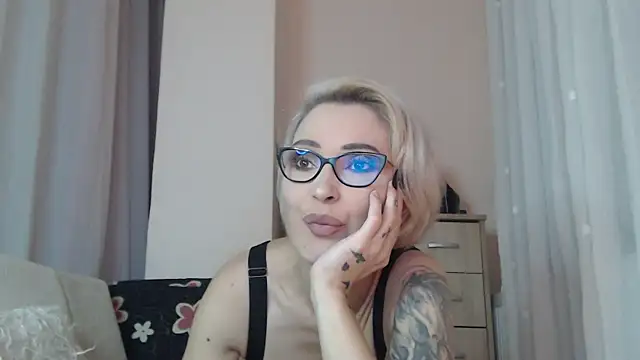 JADAPink    online show from 07-24-26, 07:10