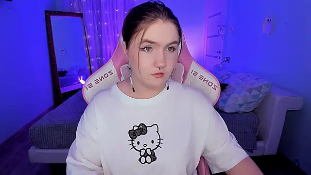 lovelyy julia online show from 12-02-25, 08:27