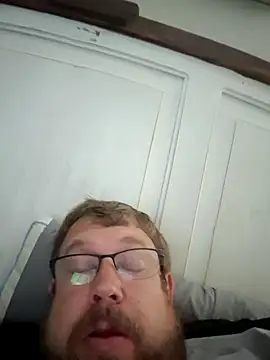 Snapshot of mr_girthyandsweetcheeks chatting on 04-29-26, 03:54 mr girthyandsweetcheeks online show from 04-29-26, 03:54