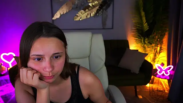 TinyNatalie online show from 07-19-26, 08:05