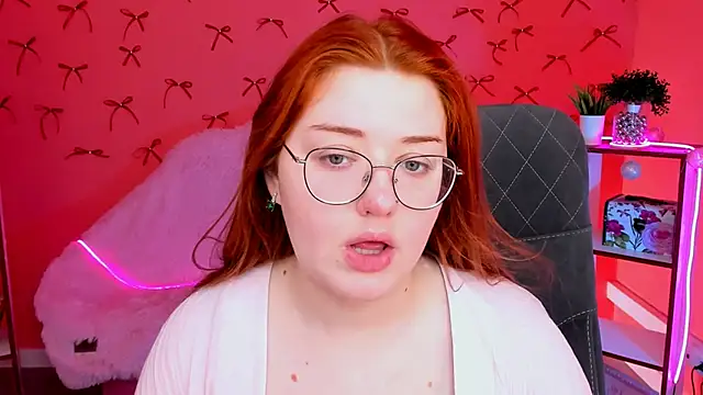 StaceyJensen online show from 03-22-26, 10:17