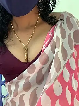 Snapshot of honeygirl6996 chatting on 05-27-26, 07:27 honeygirl6996 online show from 05-27-26, 07:27