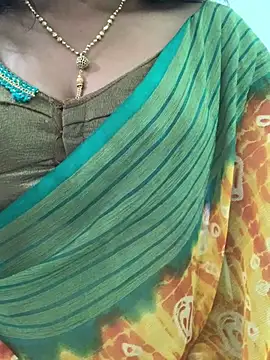 honeygirl6996 online show from 06-17-26, 07:41