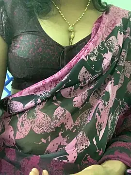 honeygirl6996 online show from 07-18-26, 09:51