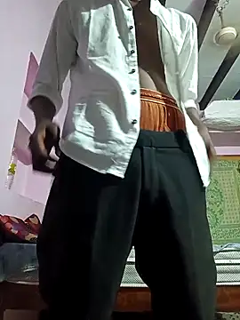 Snapshot of Karnataka-boy chatting on 12-05-25, 10:03 Karnataka-boy online show from 12-05-25, 10:03