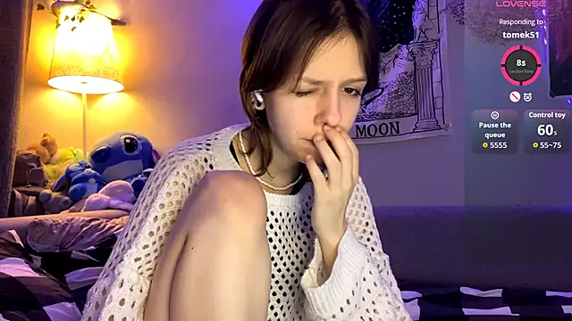 Snapshot of FairyLuna chatting on 11-28-25, 11:05 FairyLuna online show from 11-28-25, 11:05