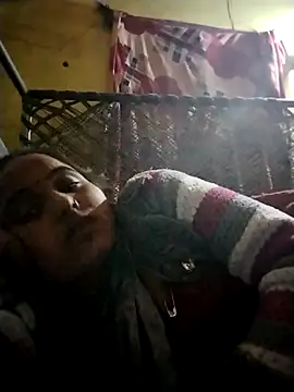 Snapshot of Pooja_hote chatting on 12-03-25, 03:33 Pooja hote online show from 12-03-25, 03:33